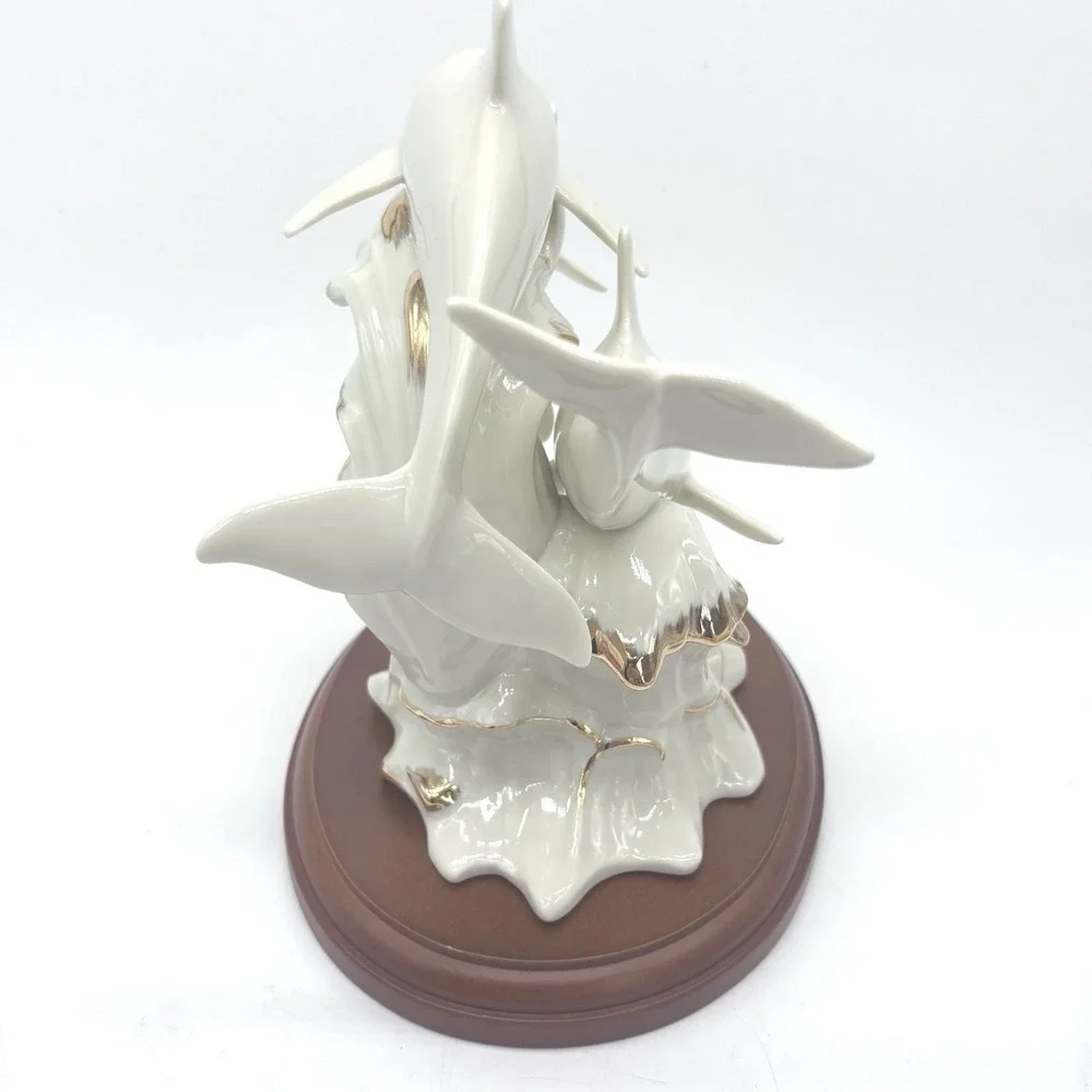 Vintage 1995‎ Lenox Between Sea And Sky Dolphin Fine Porcelain Gold Accents